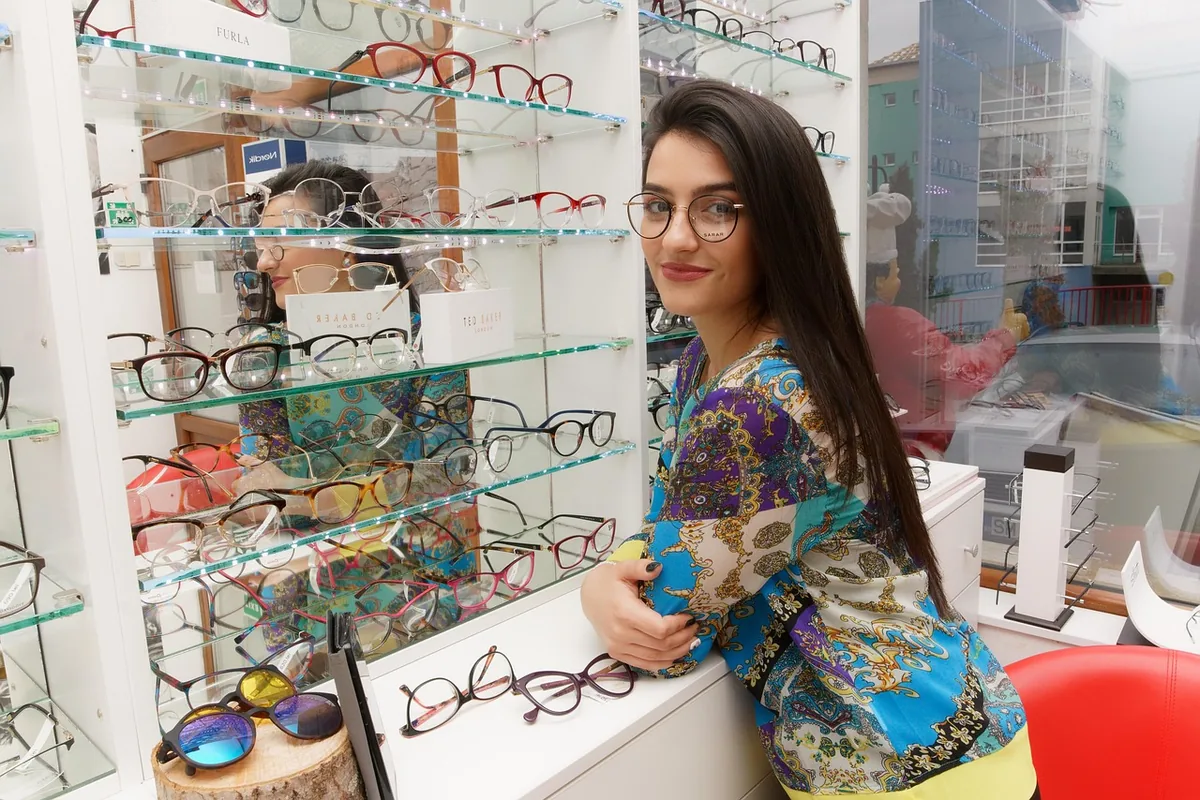 Perdre ses lunettes à Fès – choisir une nouvelle paire chez Lamtioui Optique opticien